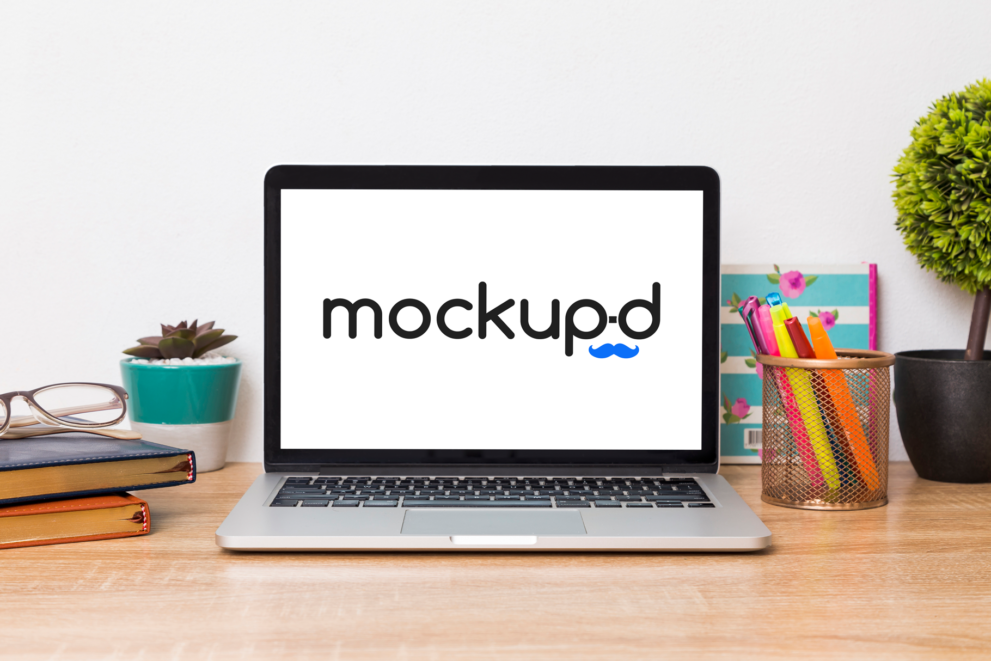 Workspace-Laptop-Mockup-2